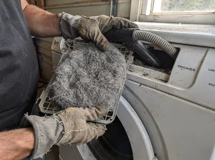 Cleaning Dryer Lint Trap service in Beverly Hills, CA